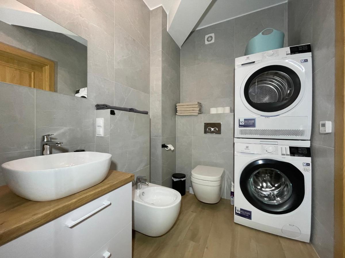 Superior Laguna Beskidow 3 Rooms! Sauna&Gym! Air Condition! زارجيتشه المظهر الخارجي الصورة